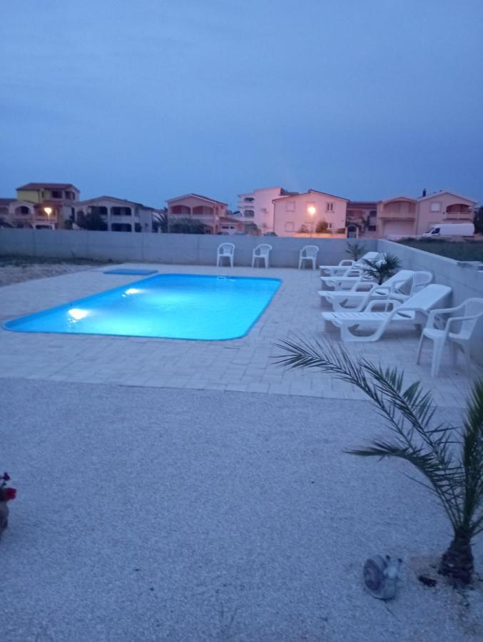 Penzion U Kapitana Apartment วีร์ ภายนอก รูปภาพ