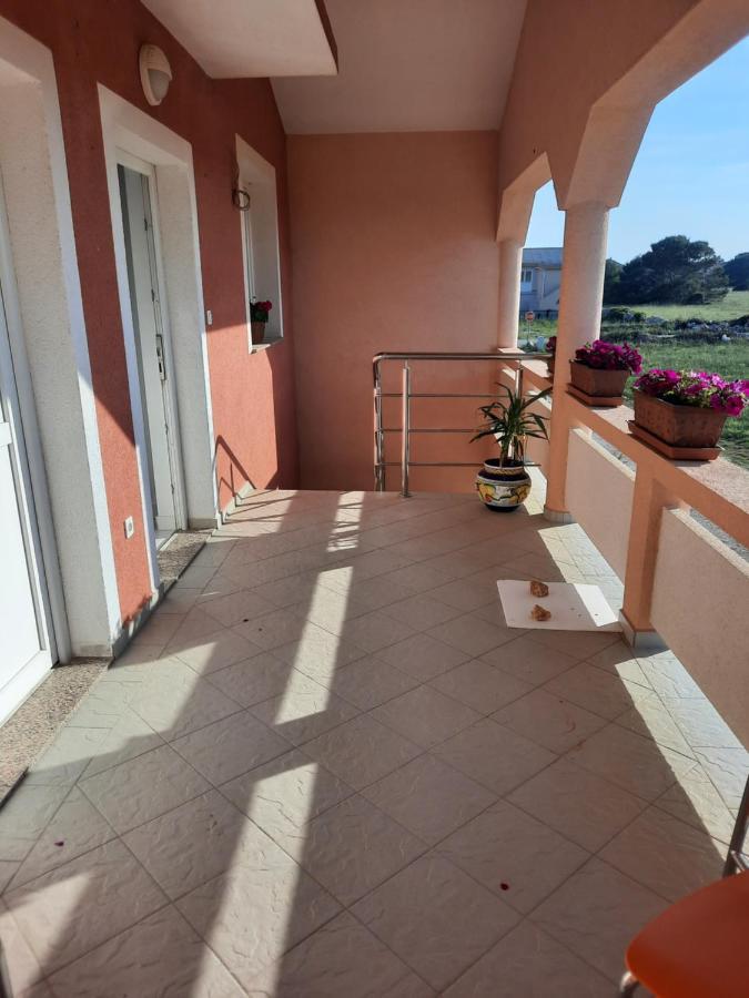 Penzion U Kapitana Apartment วีร์ ภายนอก รูปภาพ